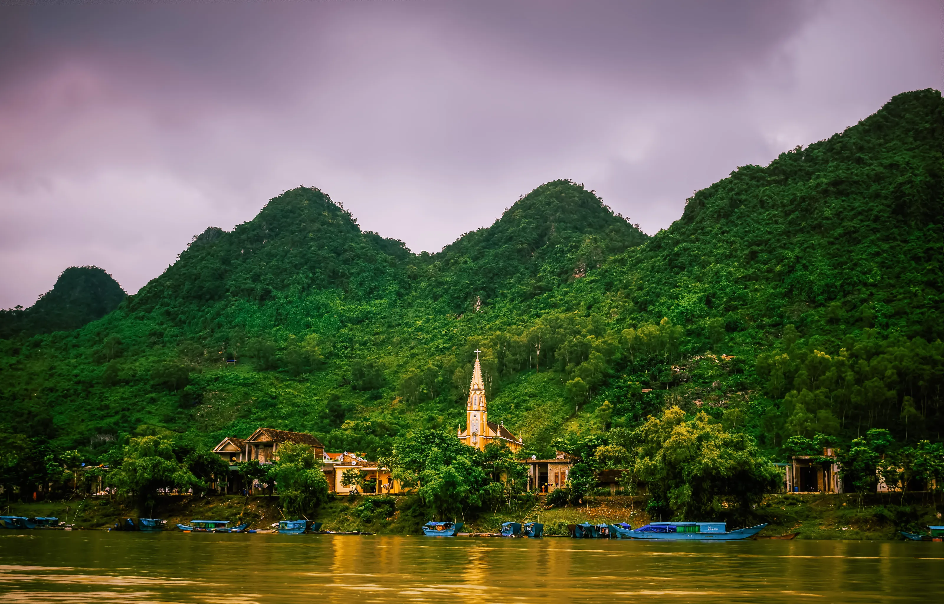 Vietnam - Ha Long Bay