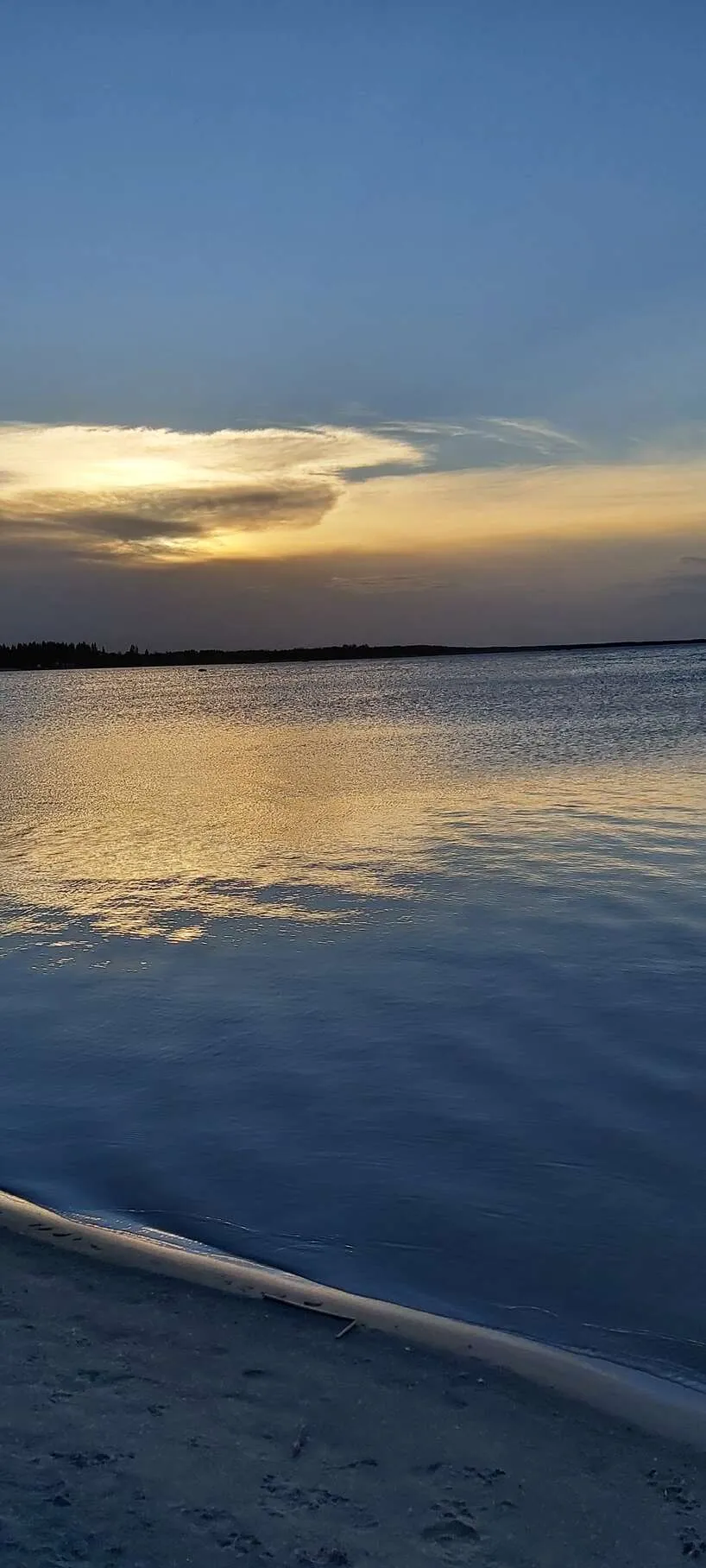 Sunset on the lake