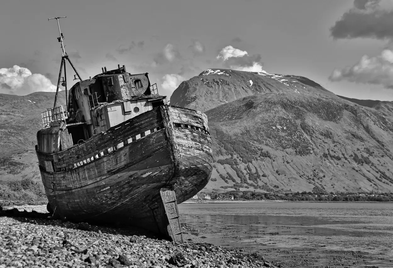Stranded Boats in Black and White - transport photo contest ...
