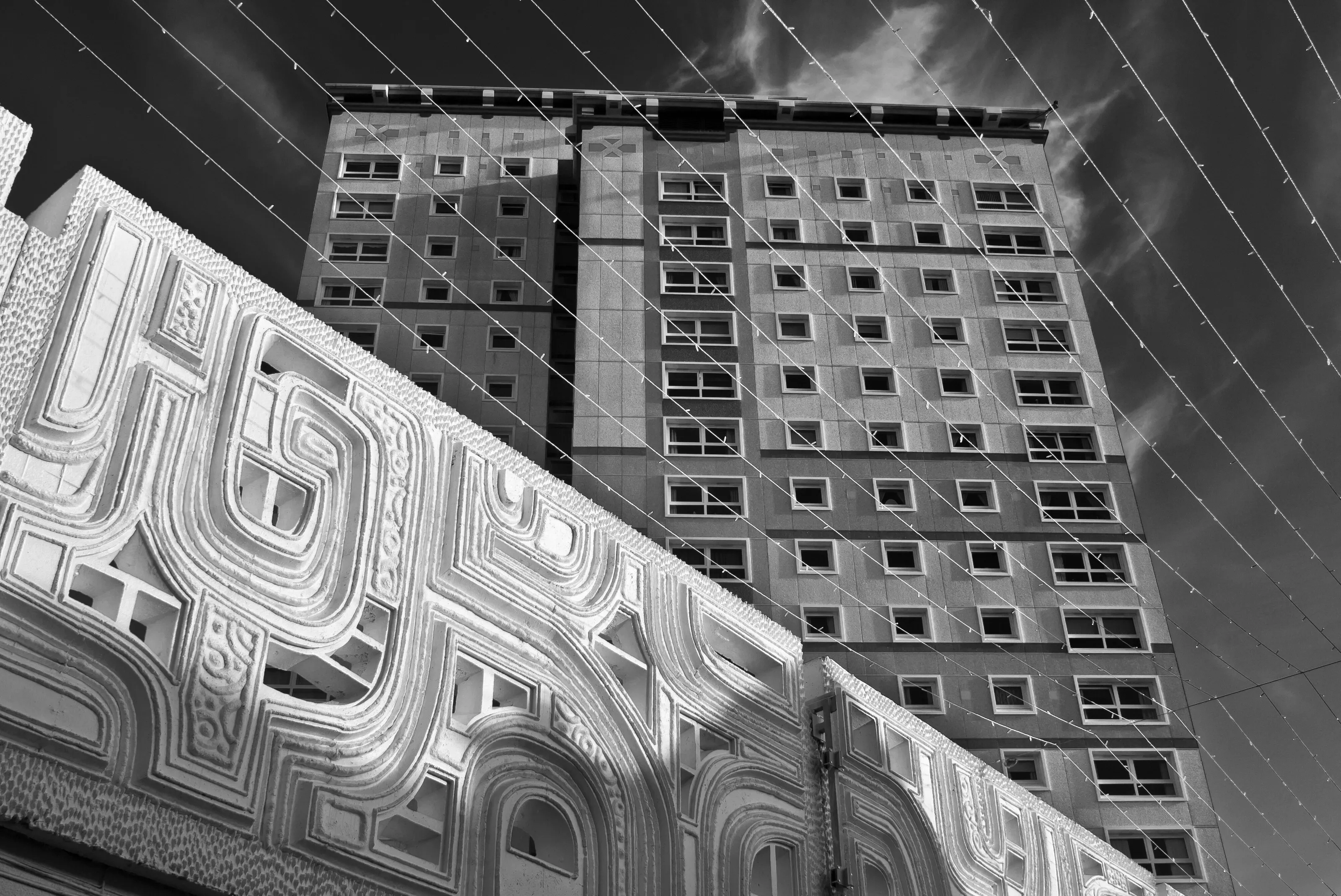 Monochrome high rise