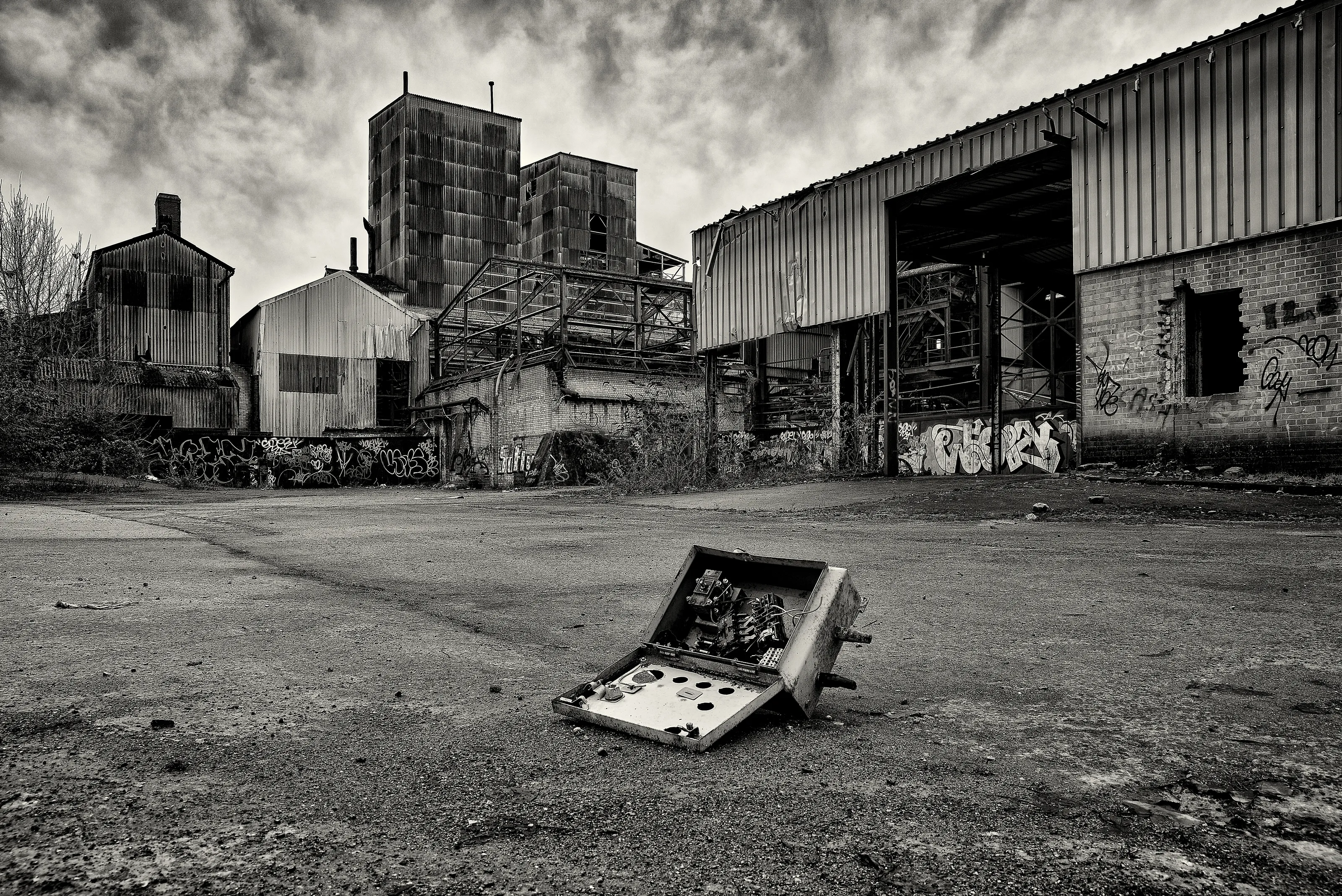 Abandoned Fullers Earthworks Factory Redhill Surrey