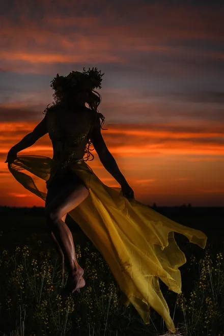Goddess Silhouette