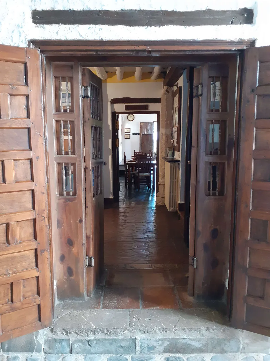Entry 11995800