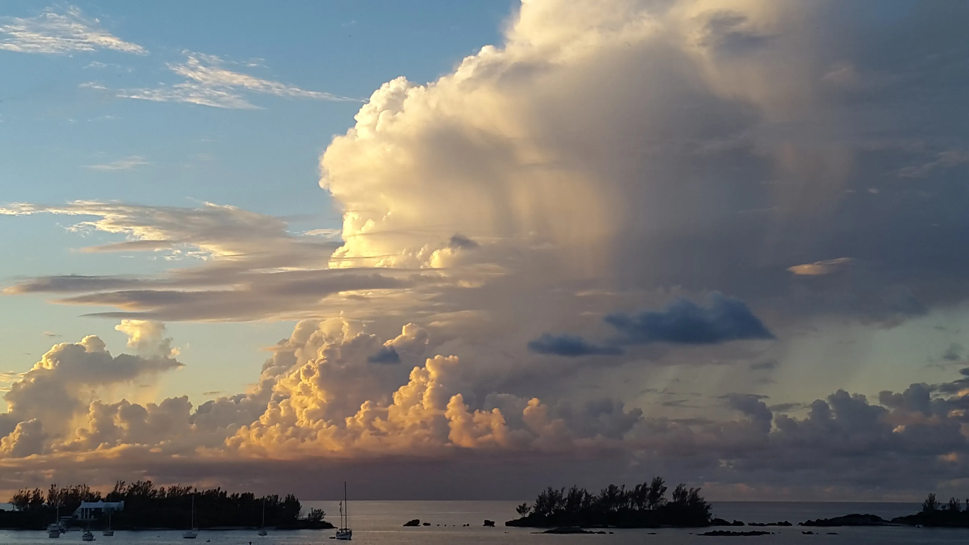 Cumulonimbus at King’s Point