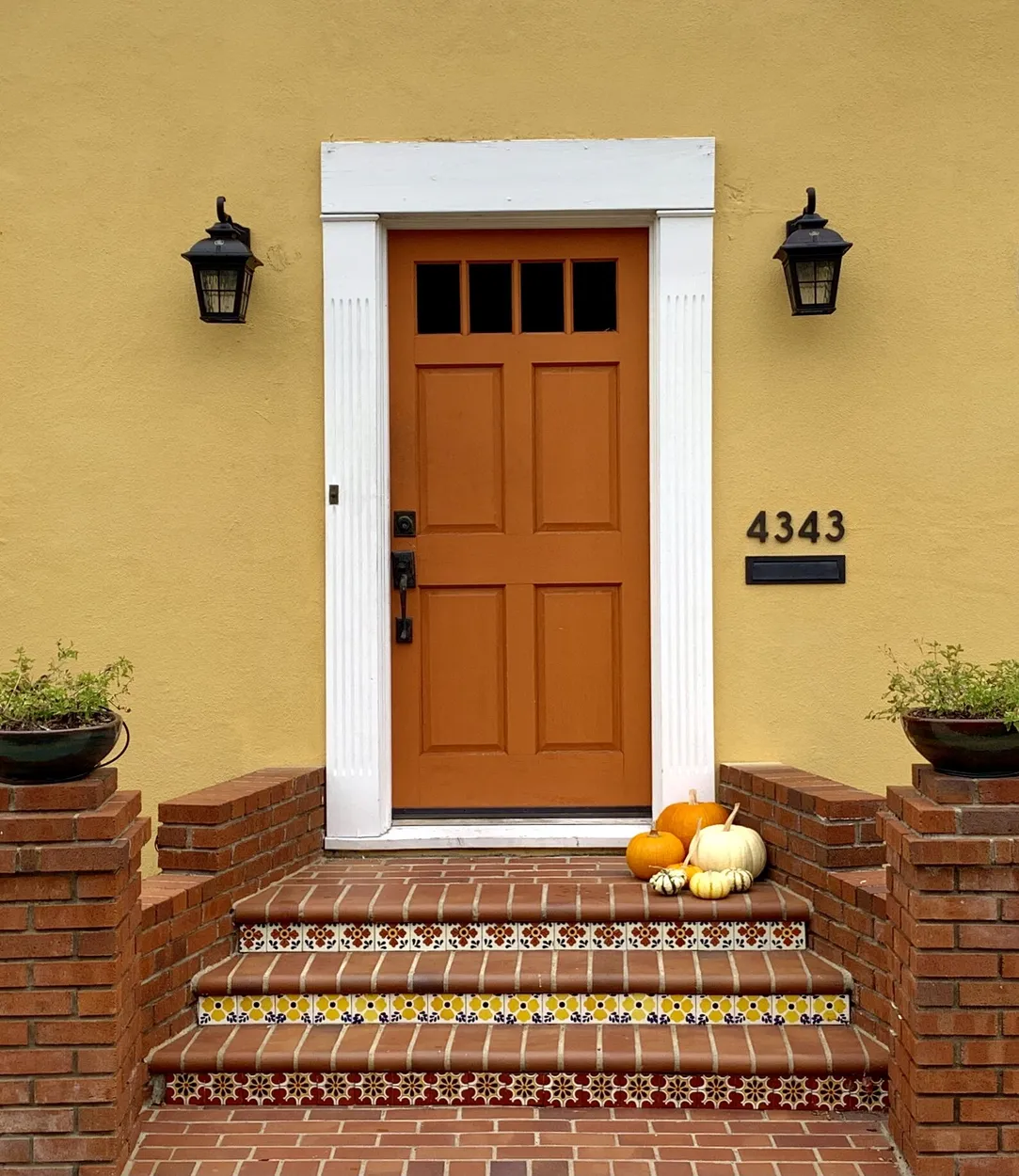 Entry 13993176