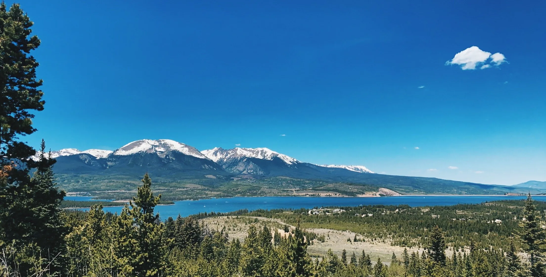 Snow caps in Colorado