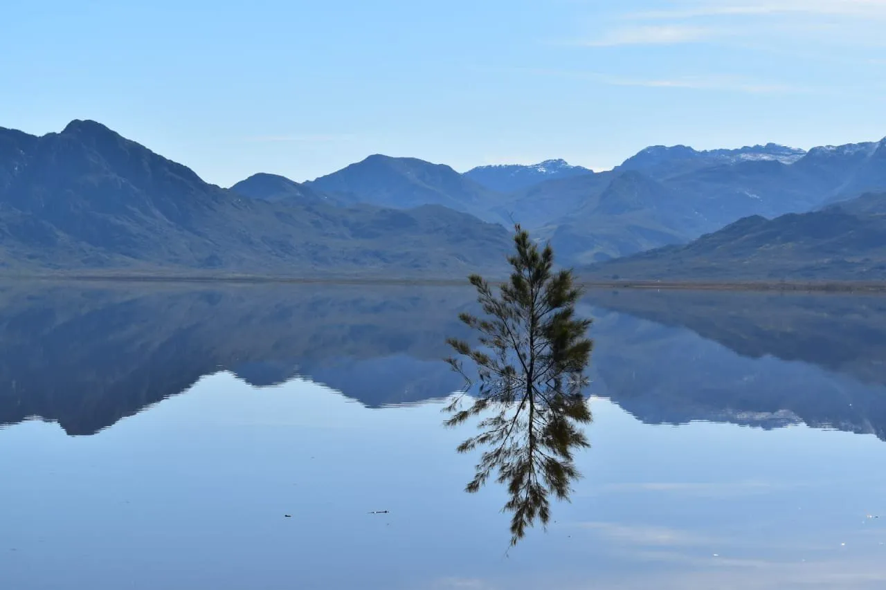 Winter in South Africa, Western Cape Theewaterskloof dam