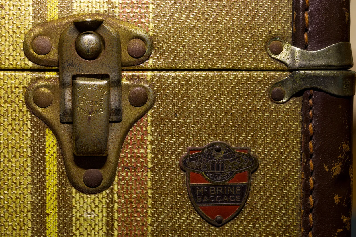 Entry 11155936