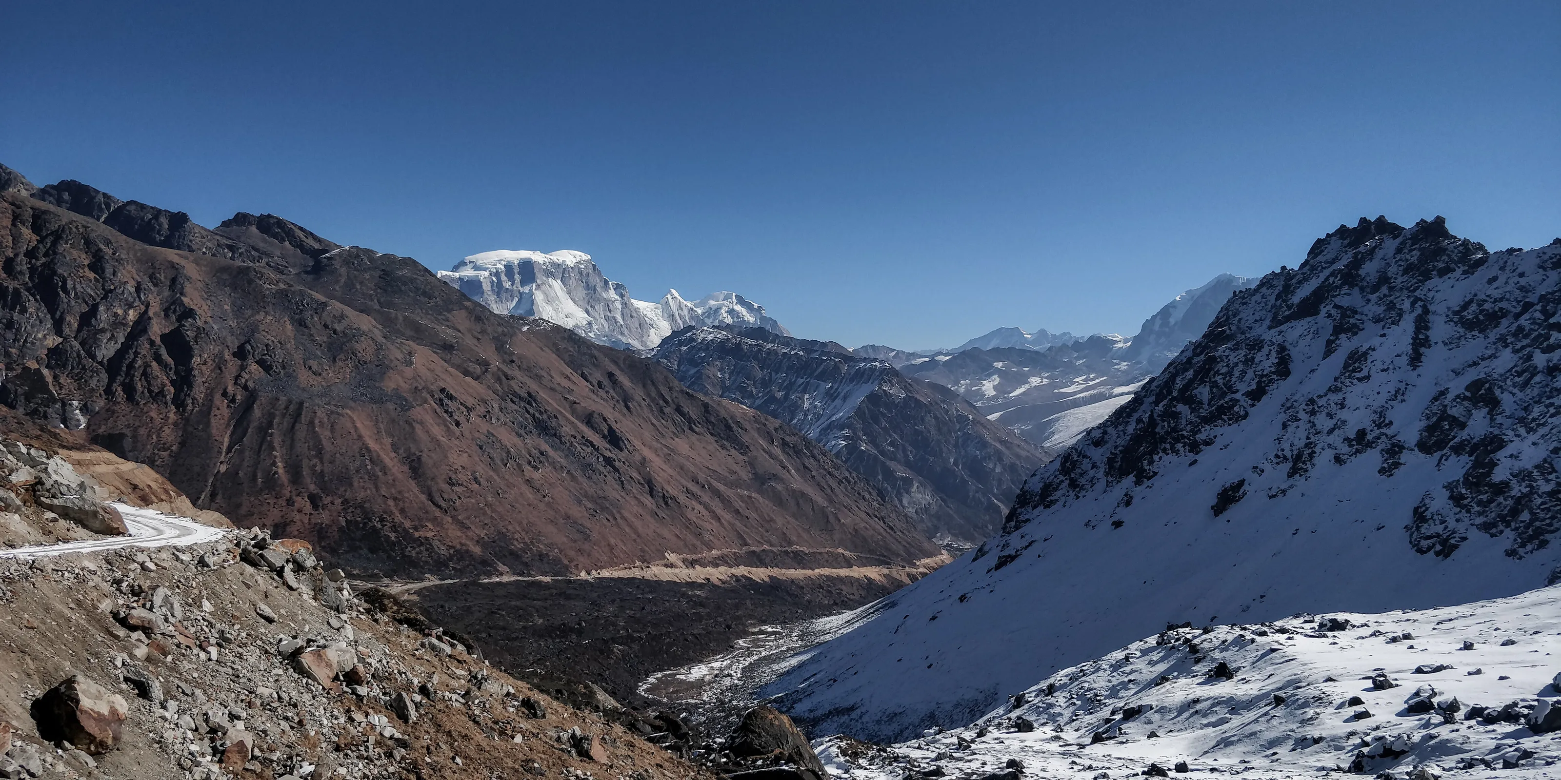 Kala patthar (black rock)