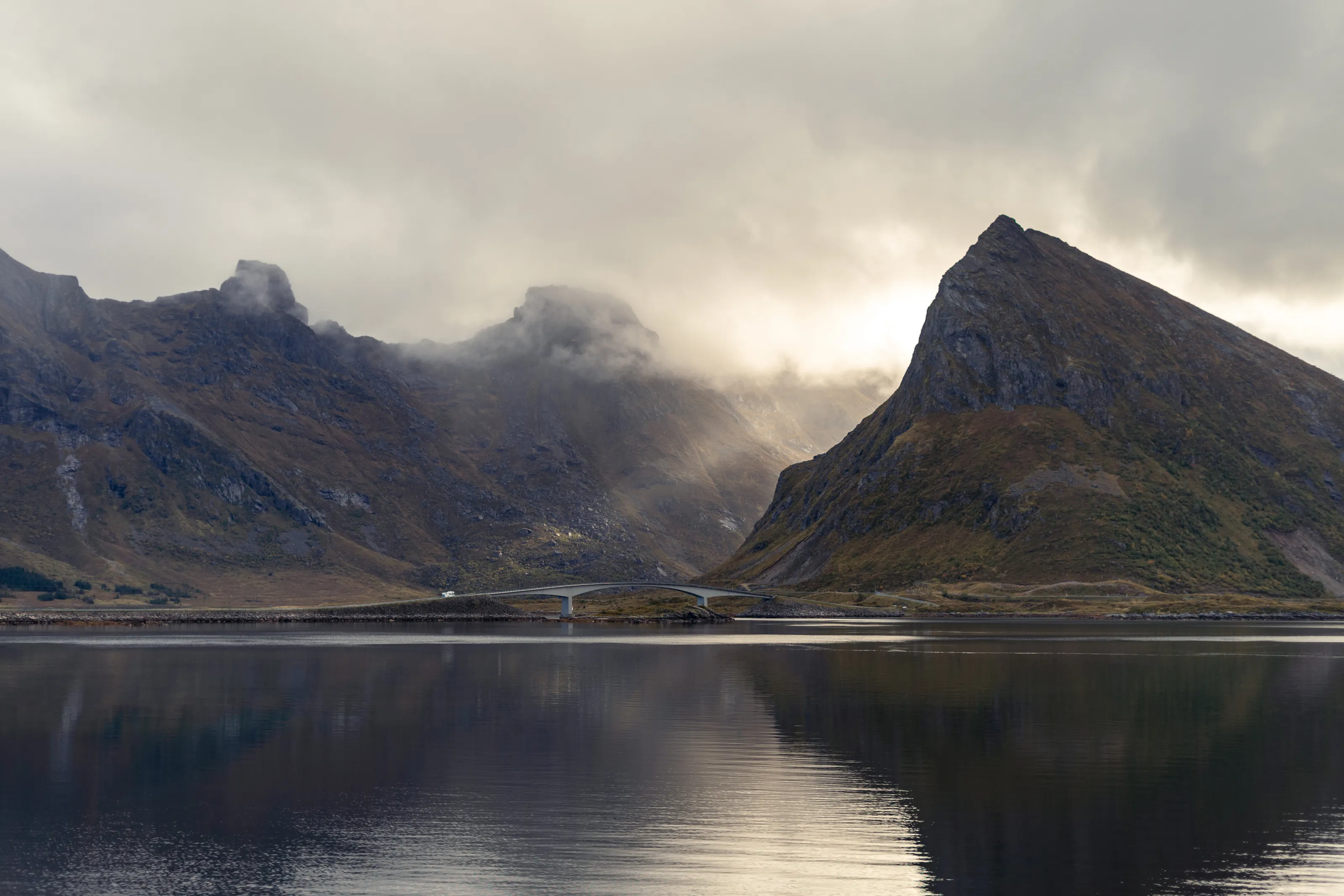 Dramatic mountain light