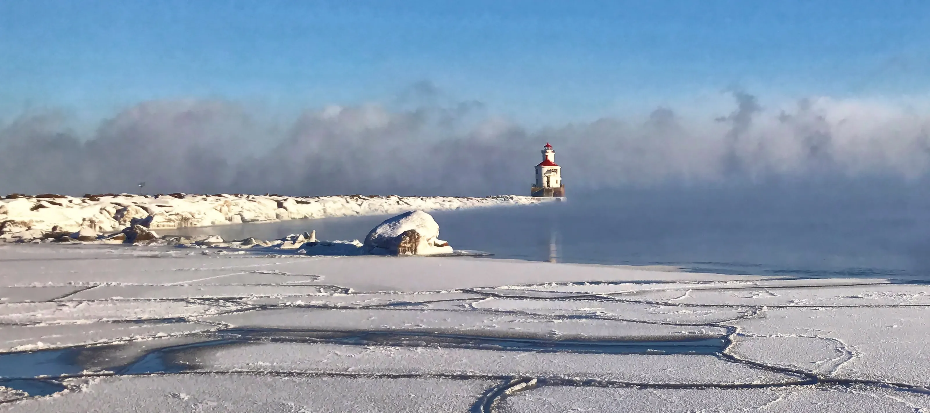 Superior Entry Lighthouse