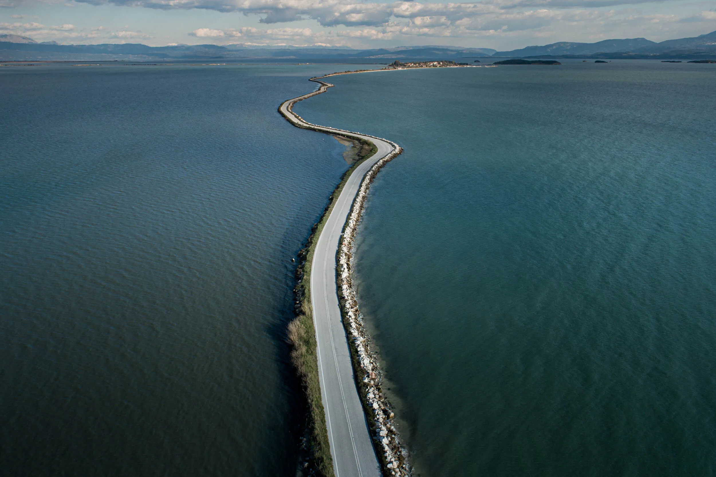 Road to Koronisia