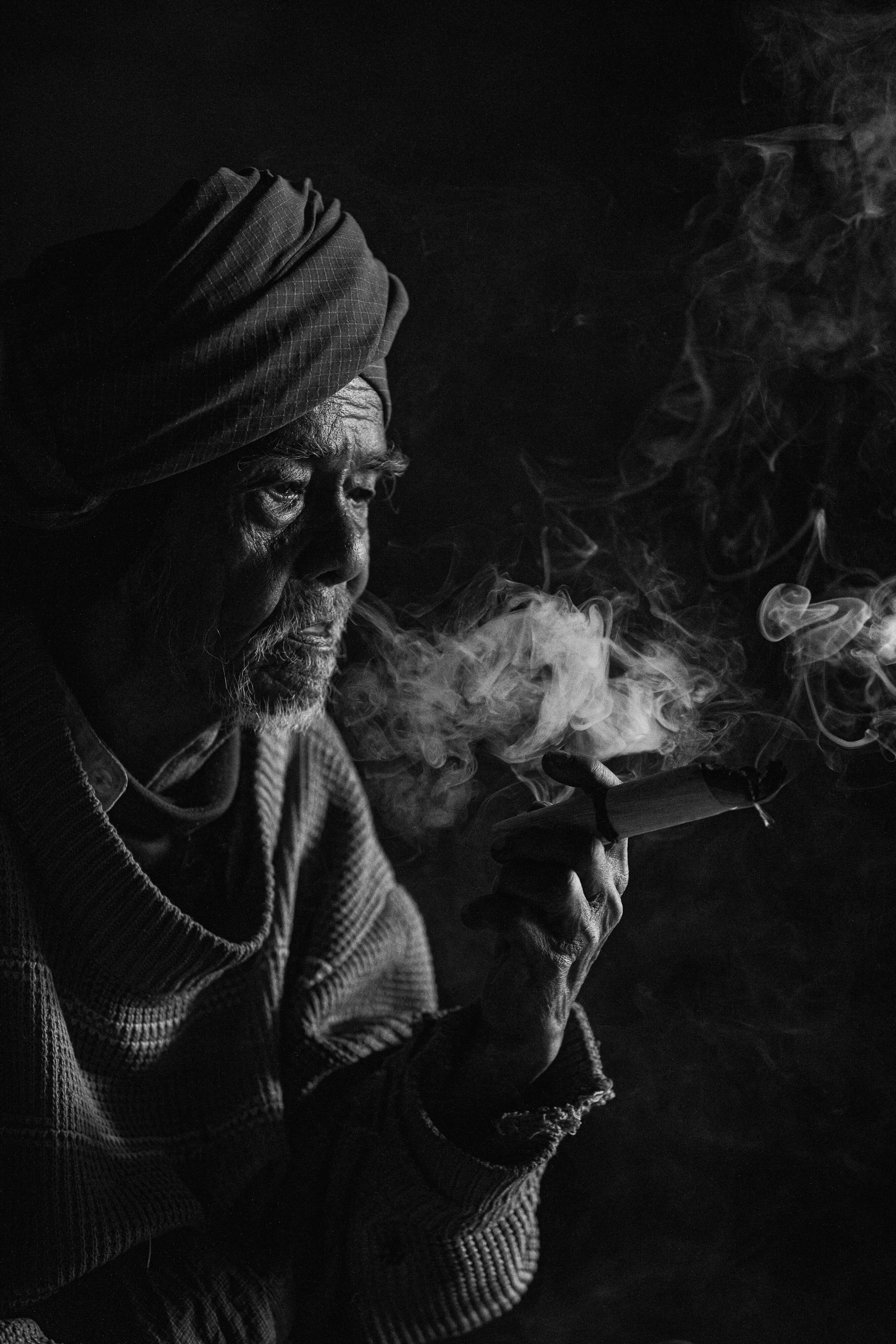 Smoking old man