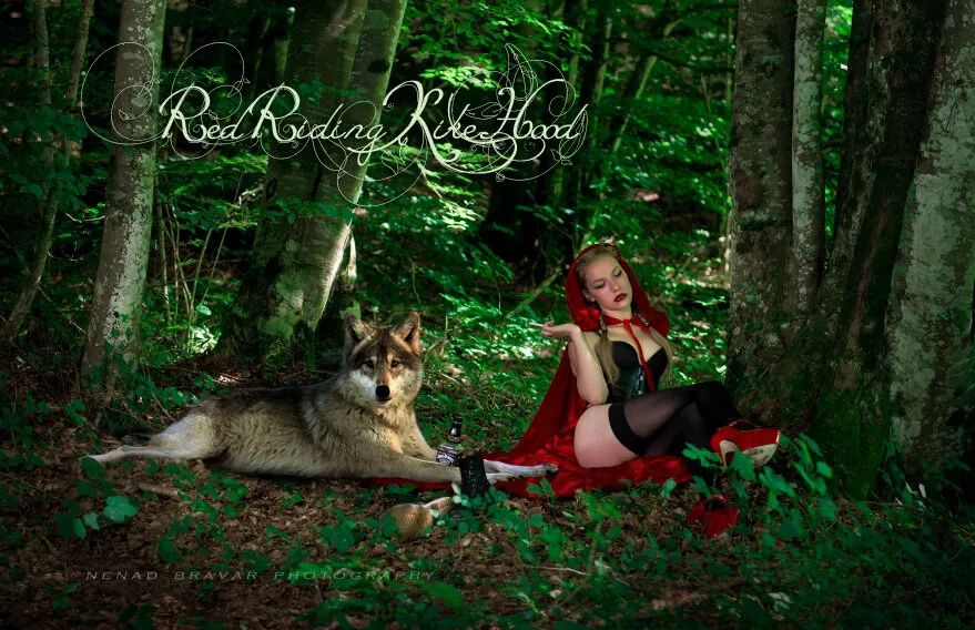 Red riding Kike hood