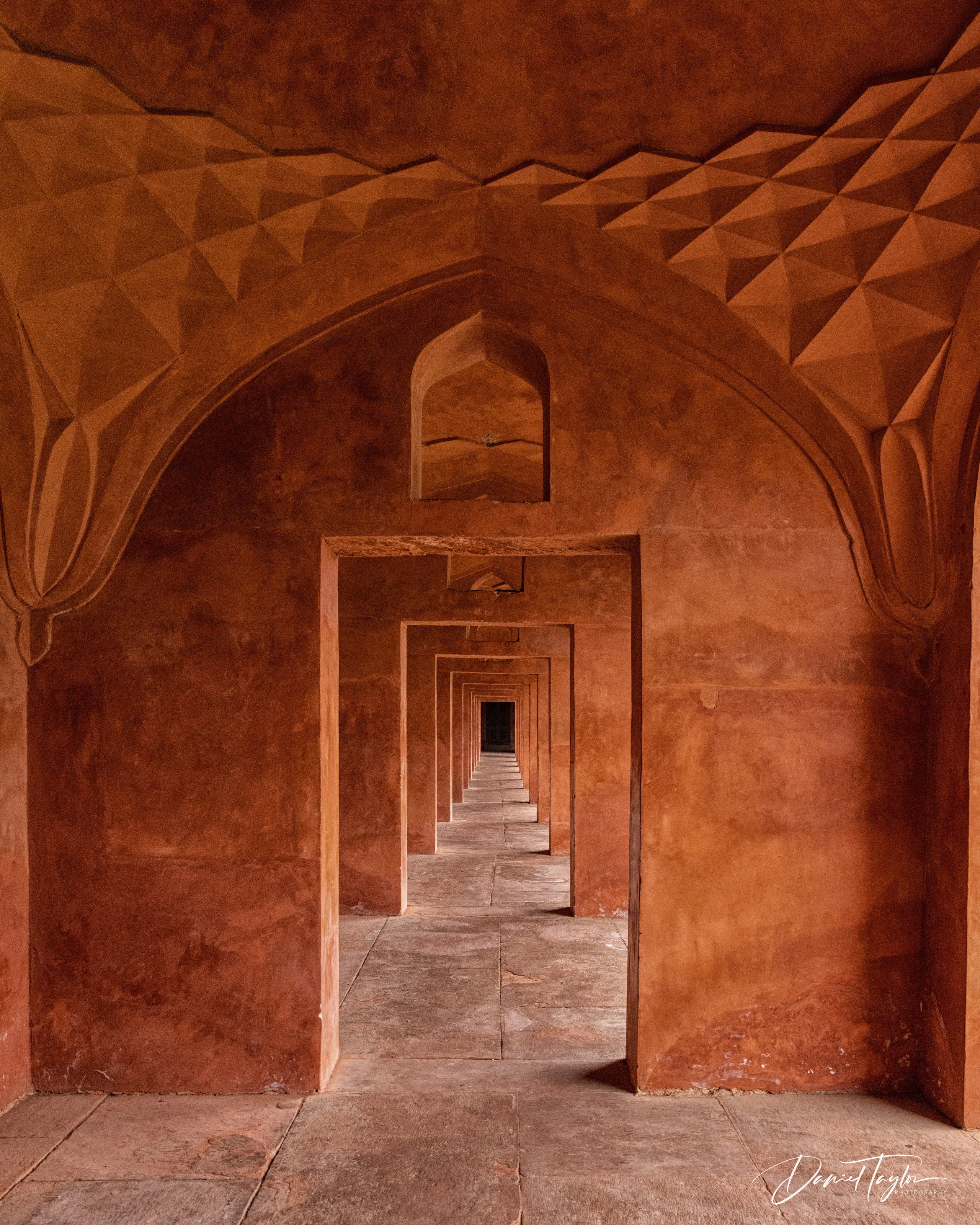 Agra Gateway