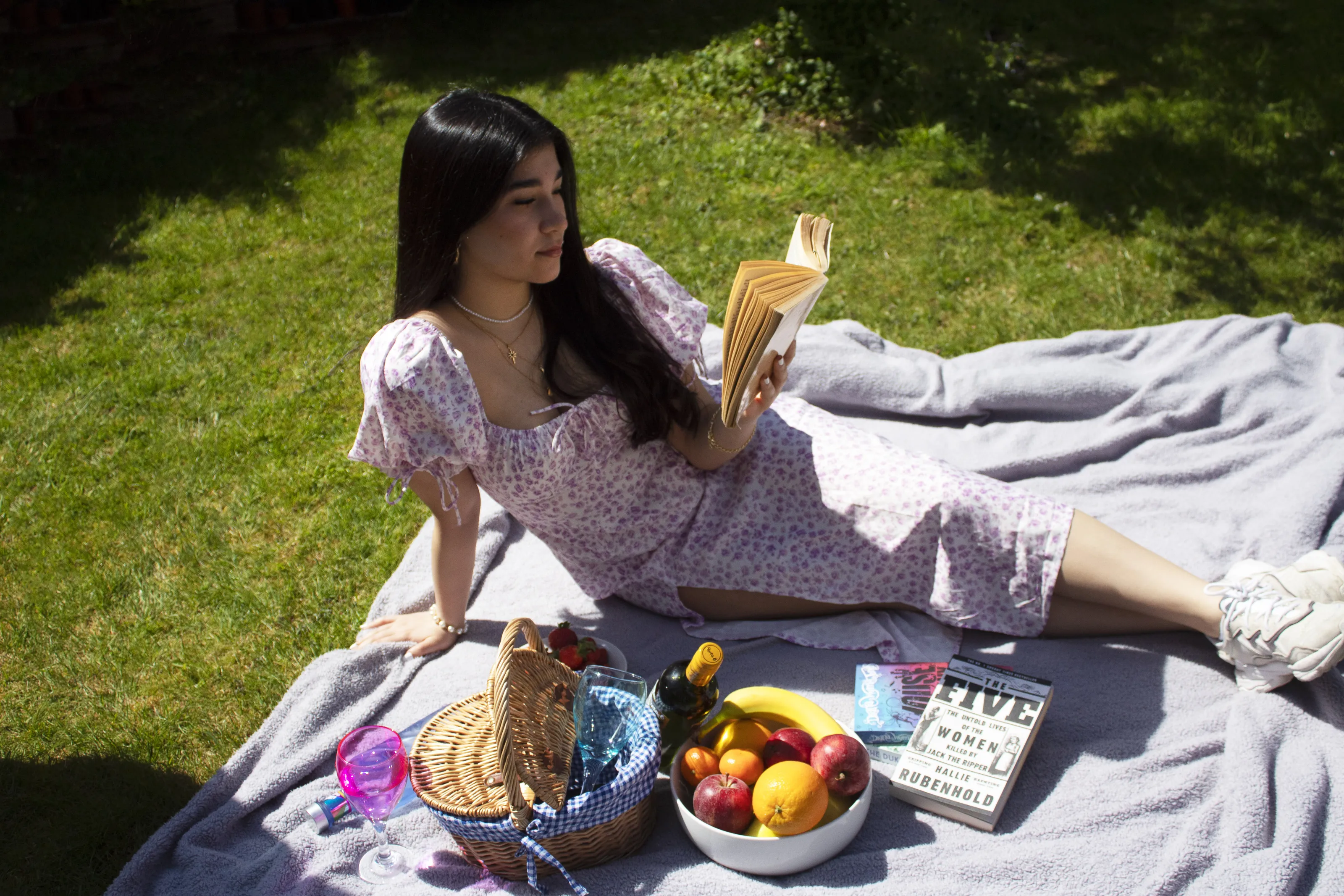 Picnic for one.