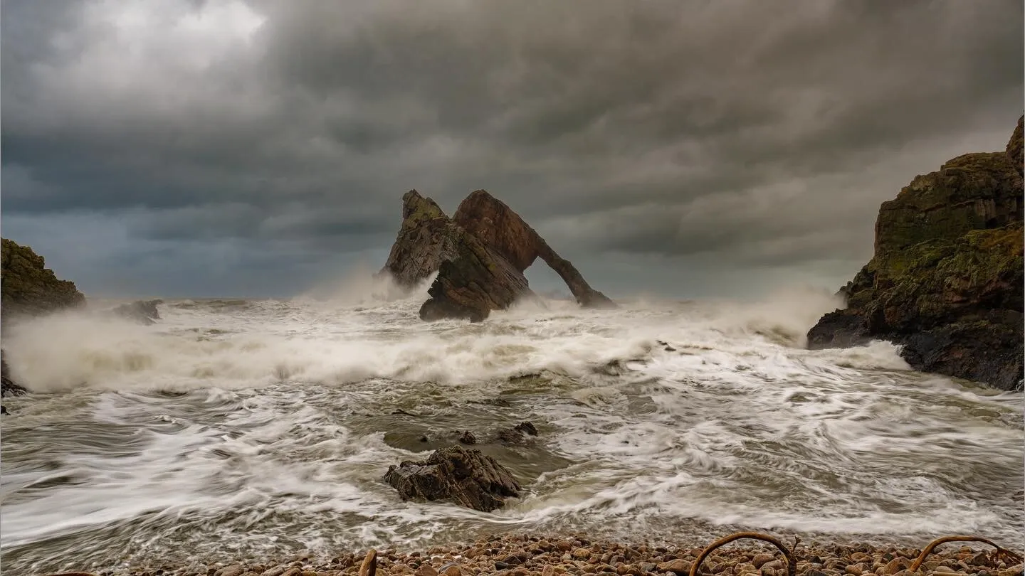 Stormy day at Bow Fiddle Rock