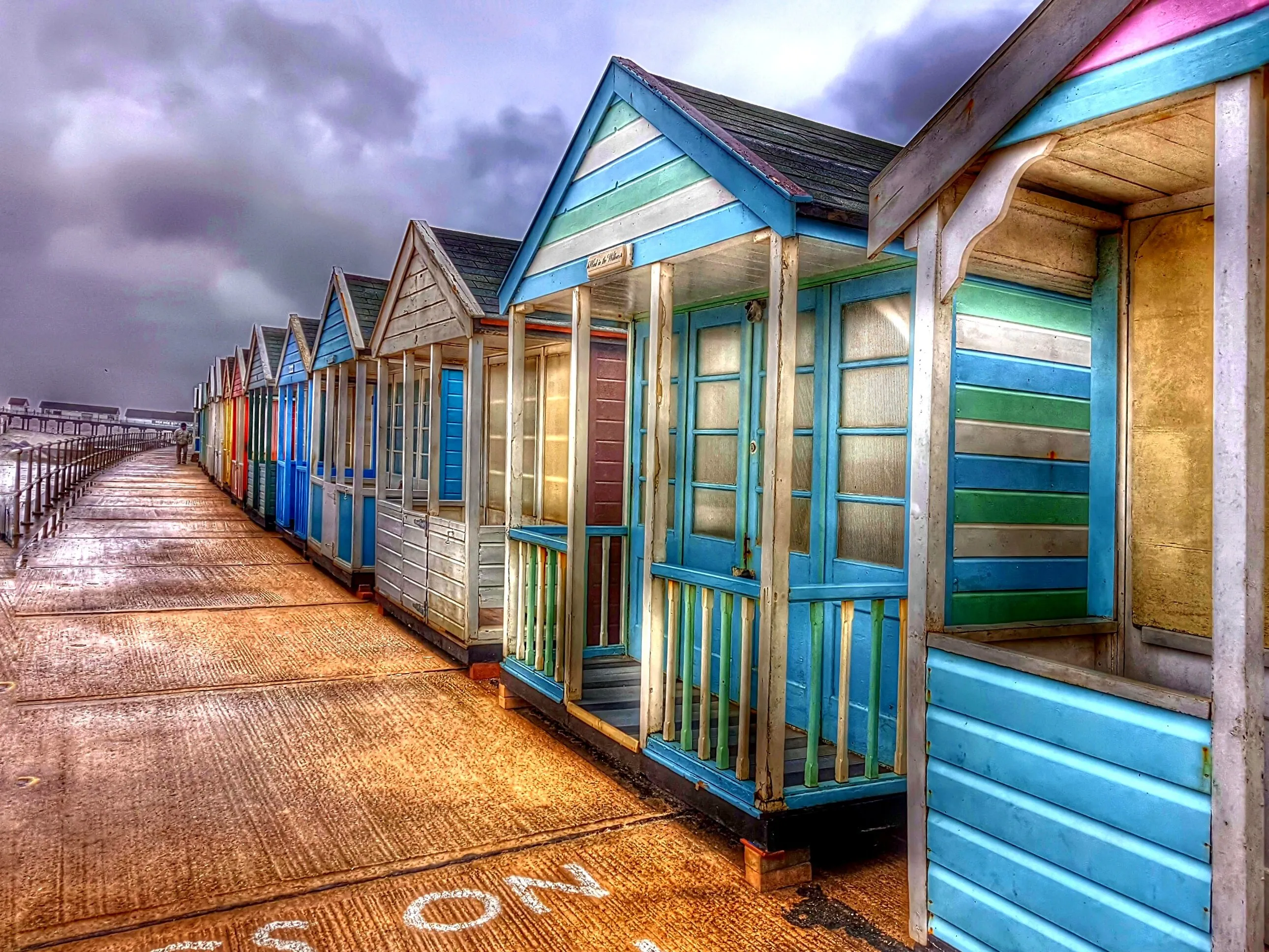 Beach huts Hdr
