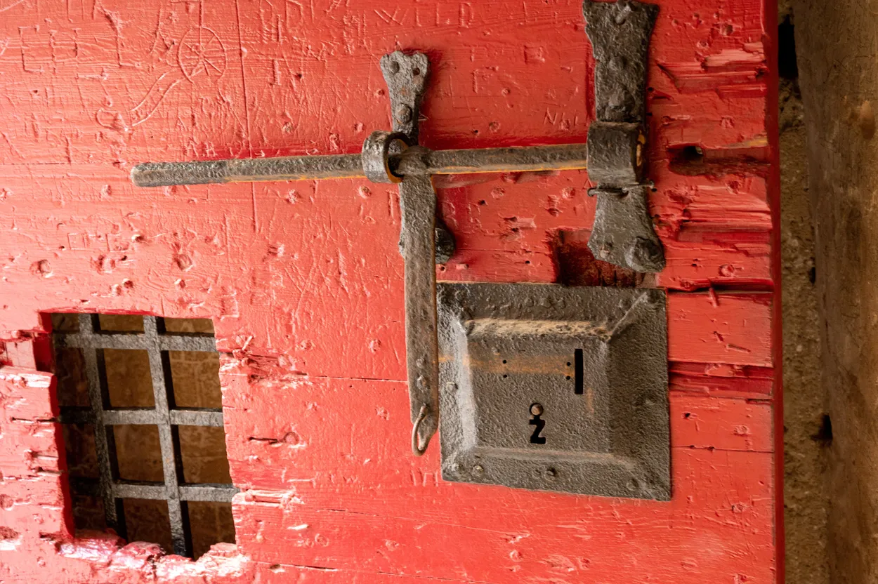 Entry 11940424