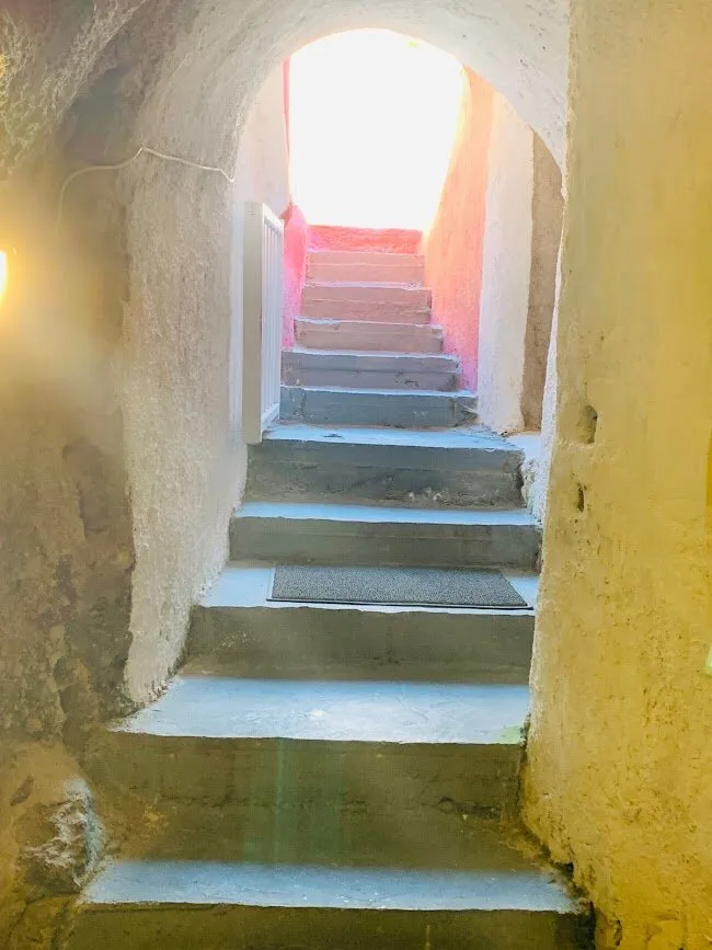 Entry 15932144
