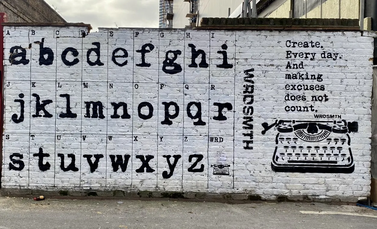 Entry 12085337