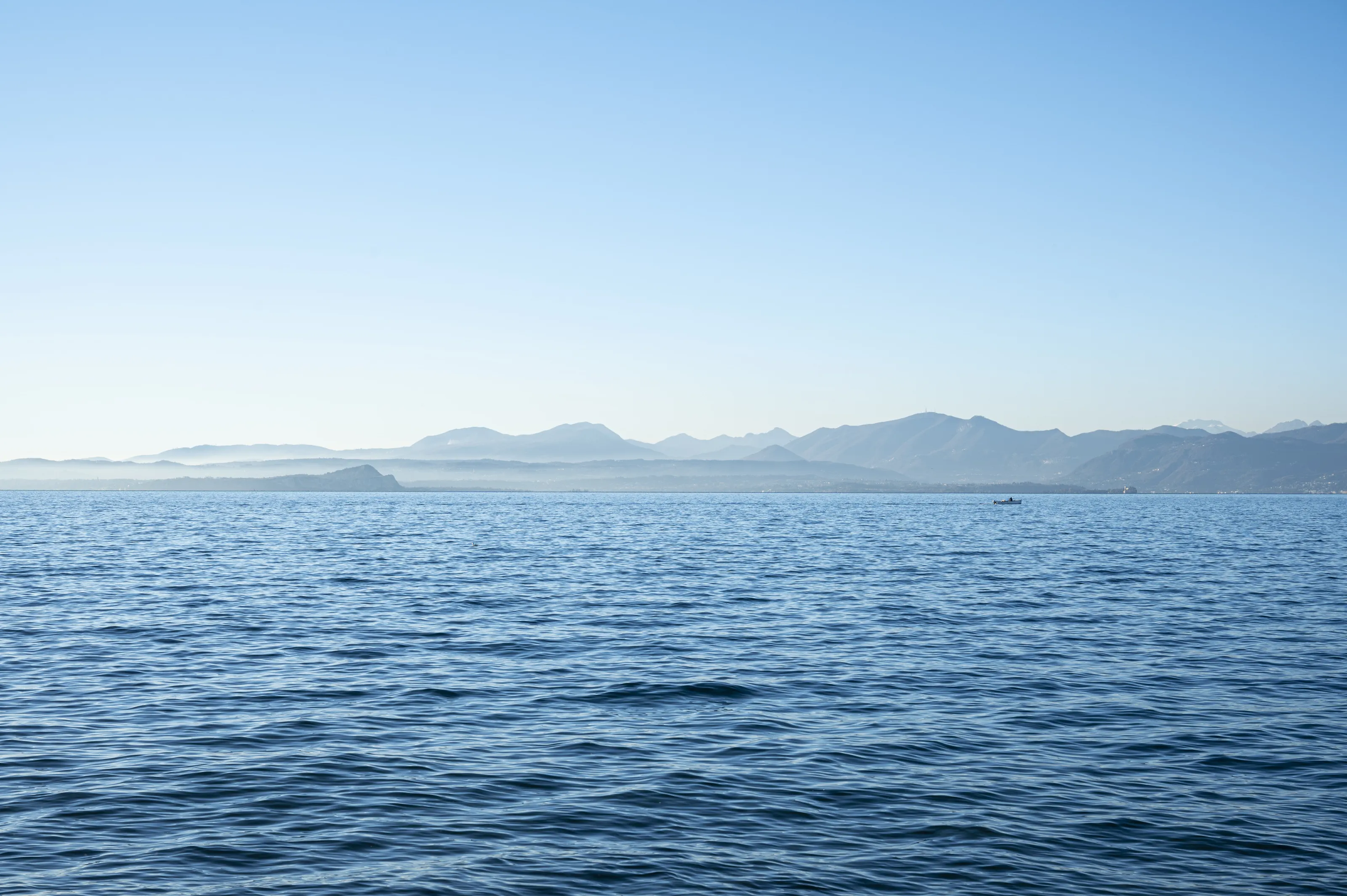 Lake become mountains