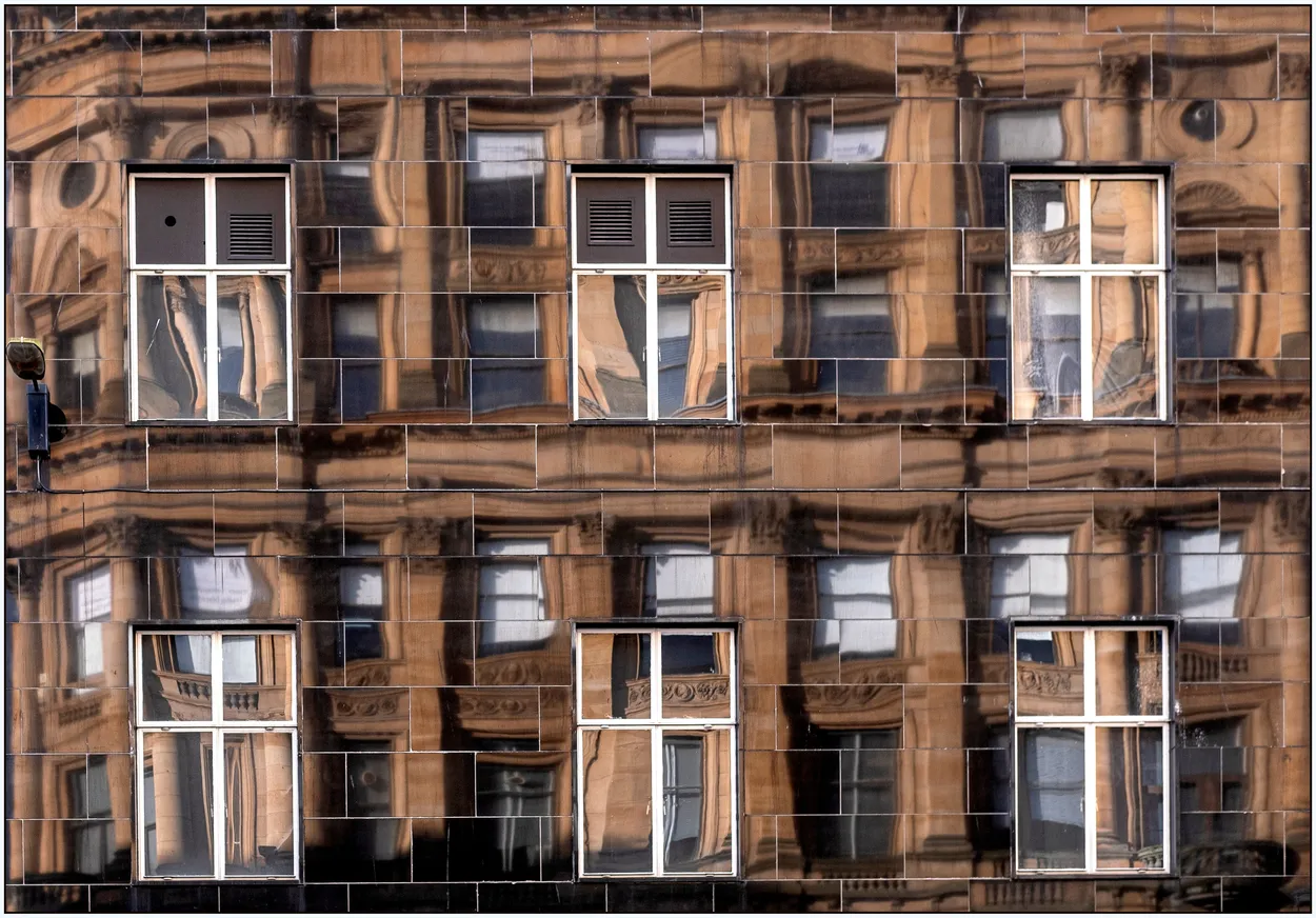 Entry 12400831
