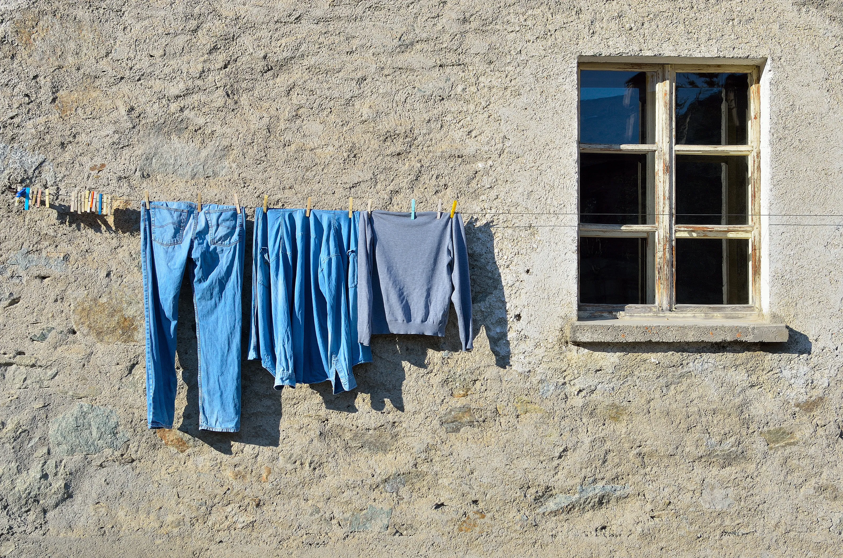 Bluely