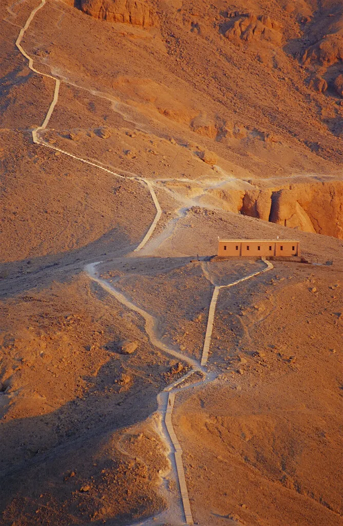 Entry 26321644