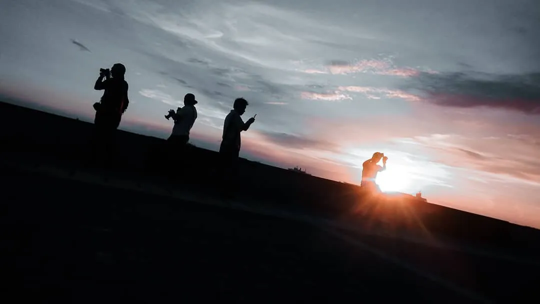 same sky. same sun.