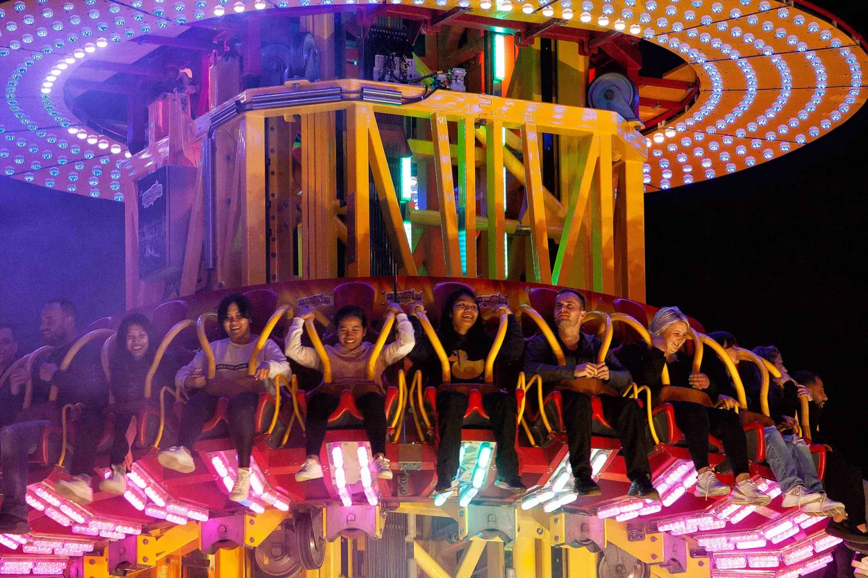 Entry 12944343