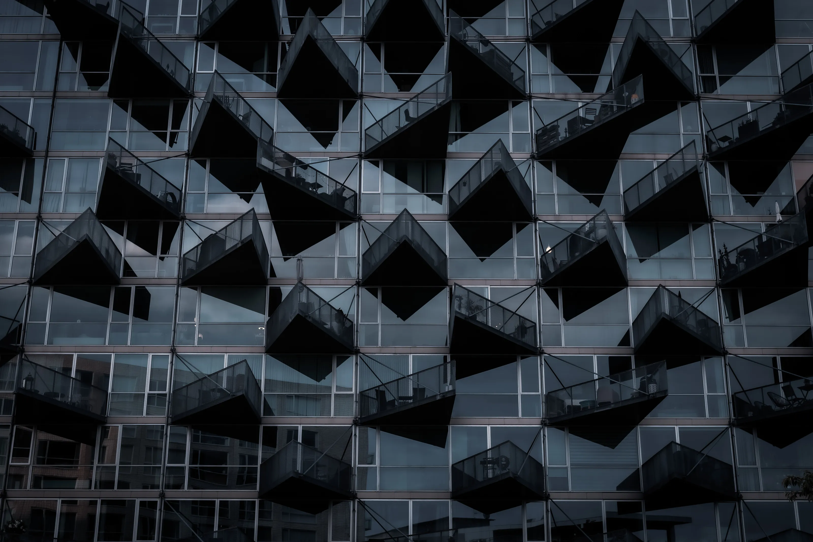 Spikes