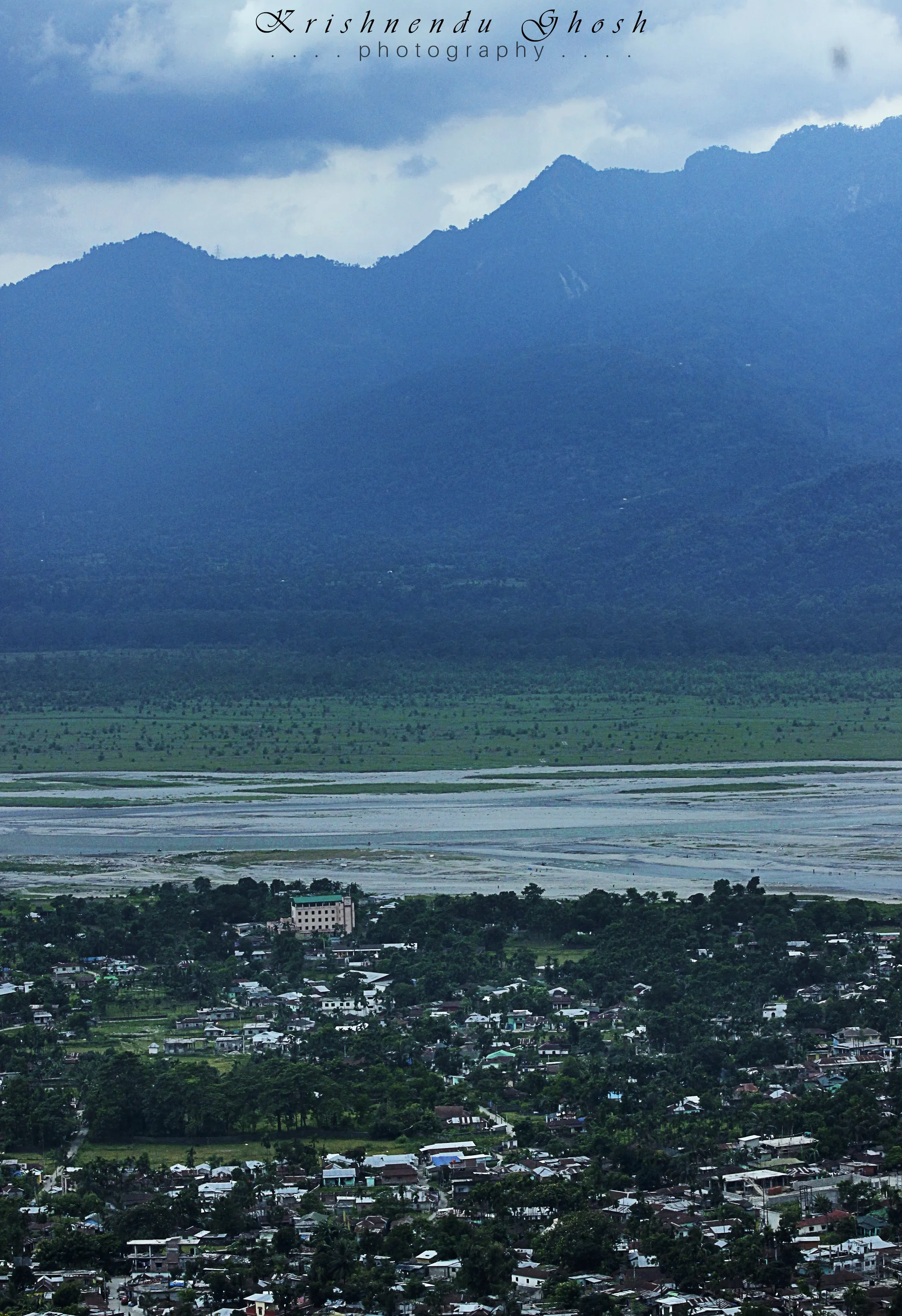 The Mountain and his River