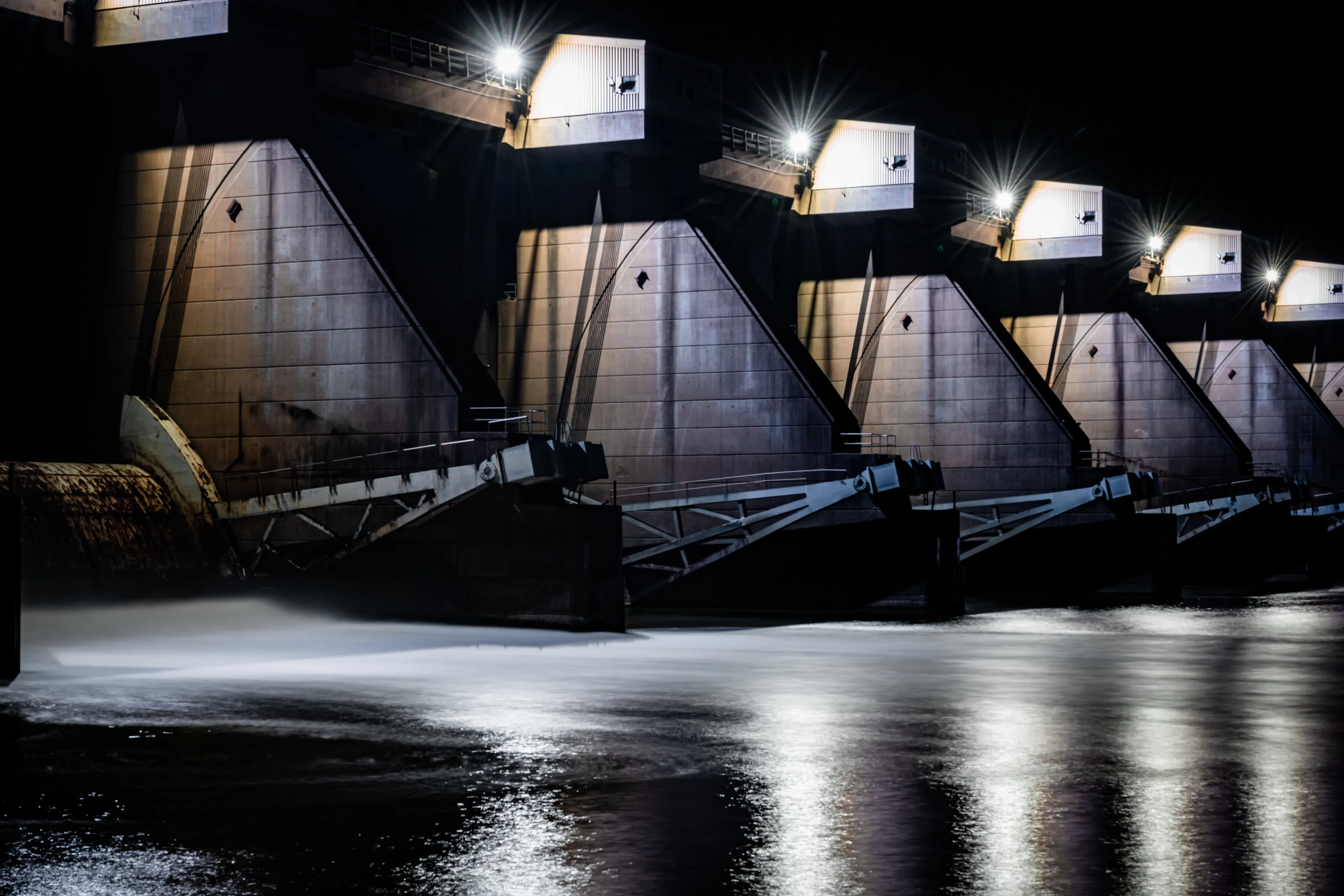 Pike Island Dam
