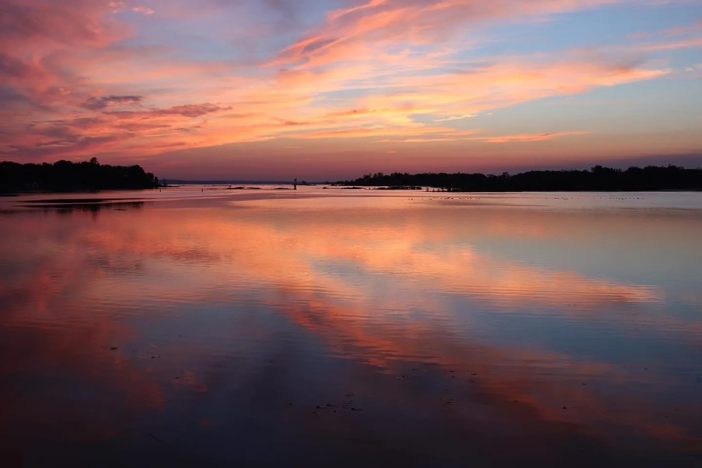 Pink and blue sky reflection