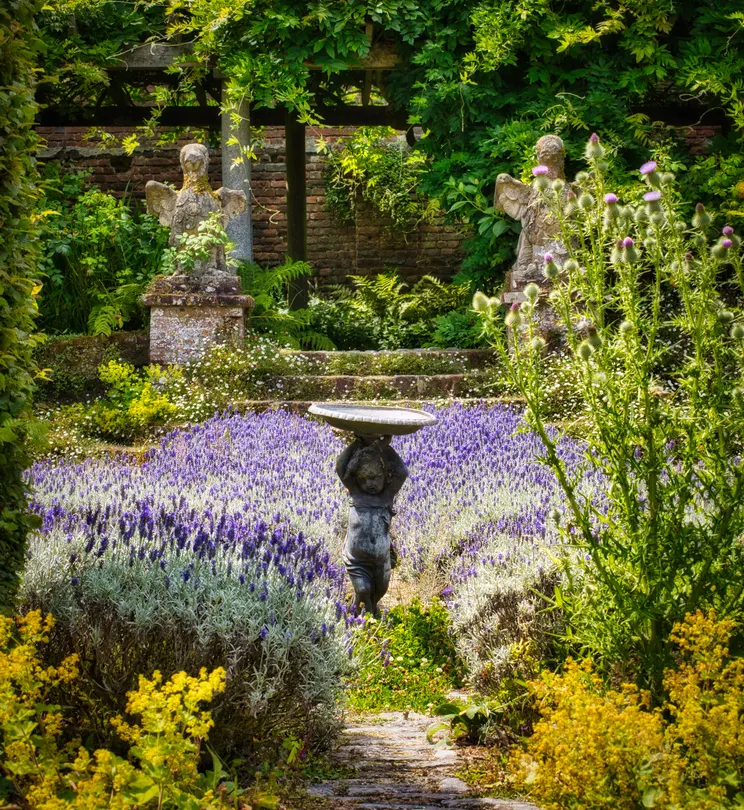 Secret Bee Heaven!