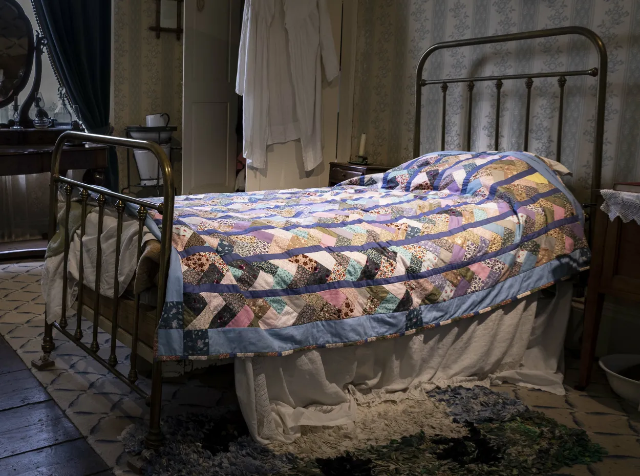 Entry 13770537