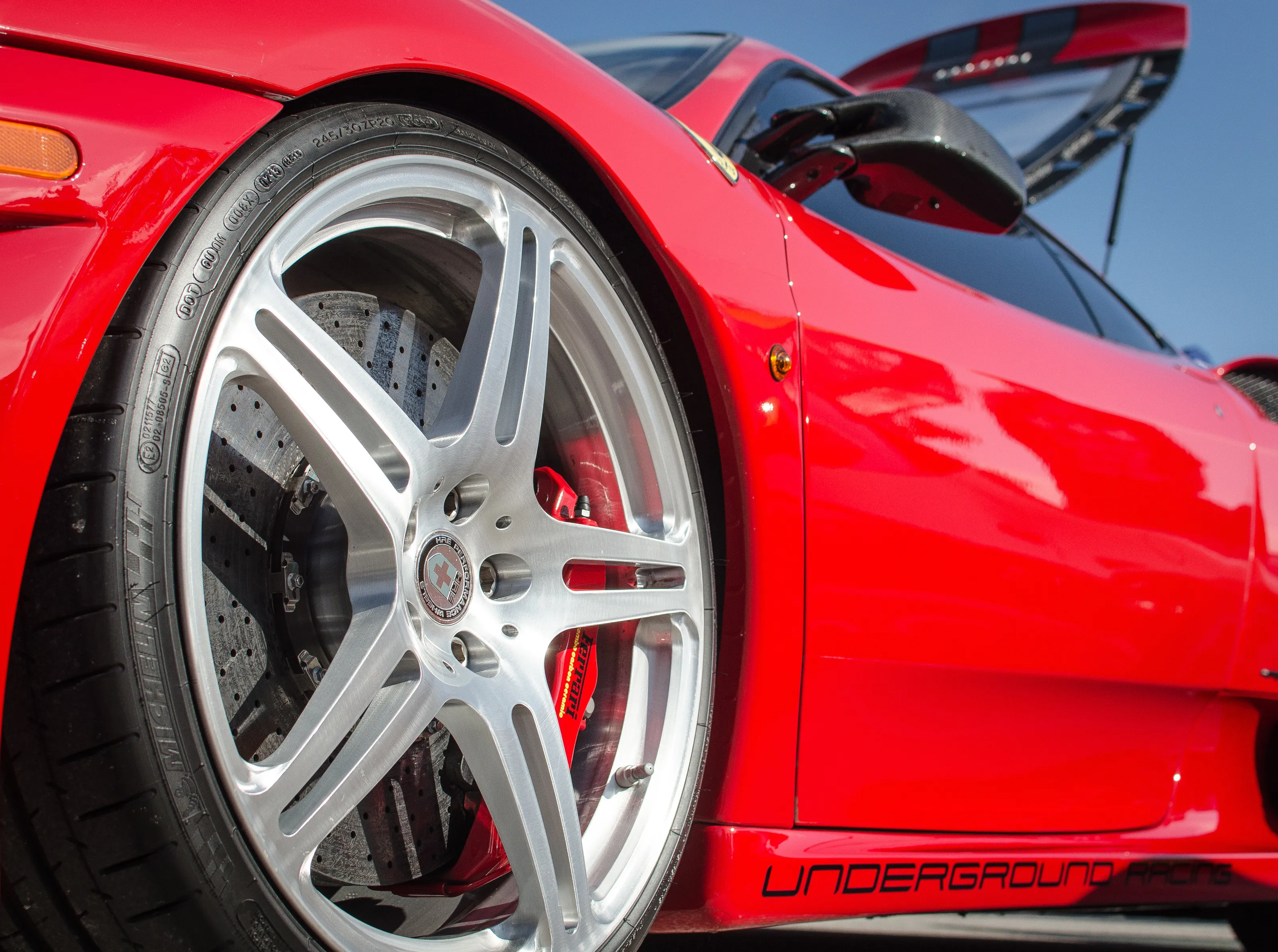 UR F430