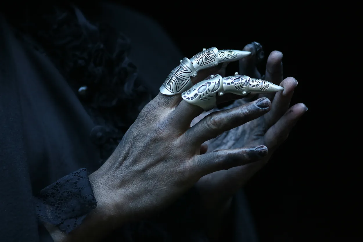 Entry 2377009