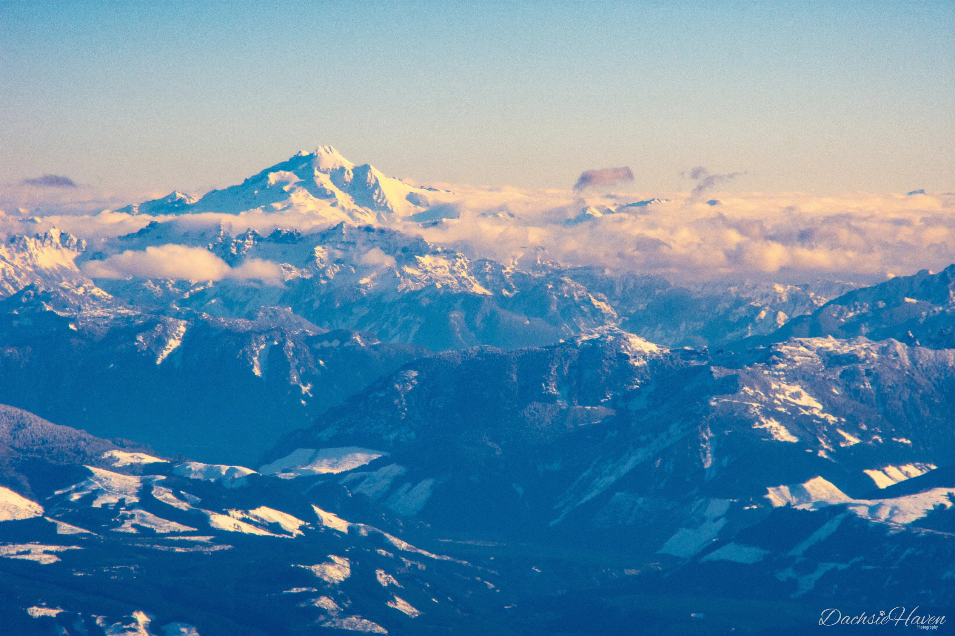 Sunrise Over the Cascades