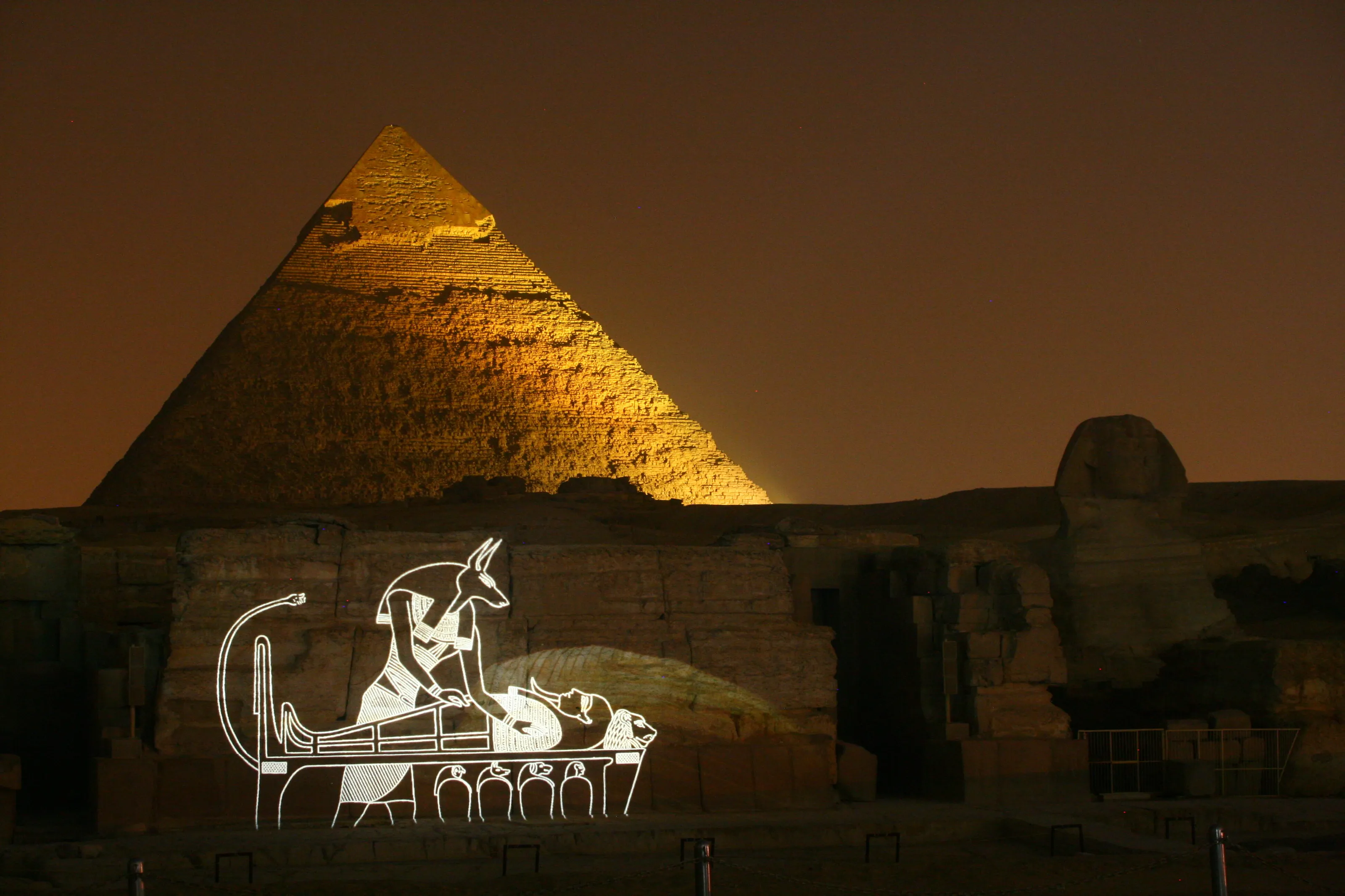 laser show at egypt