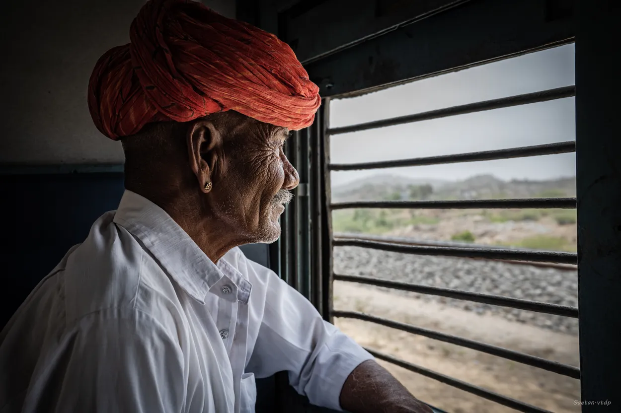 Rajasthani grandfa in the train to Indian desert.