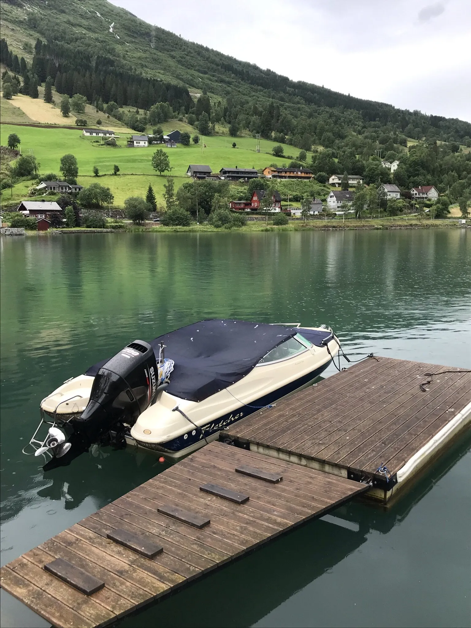 Waiting at the dock of the bay