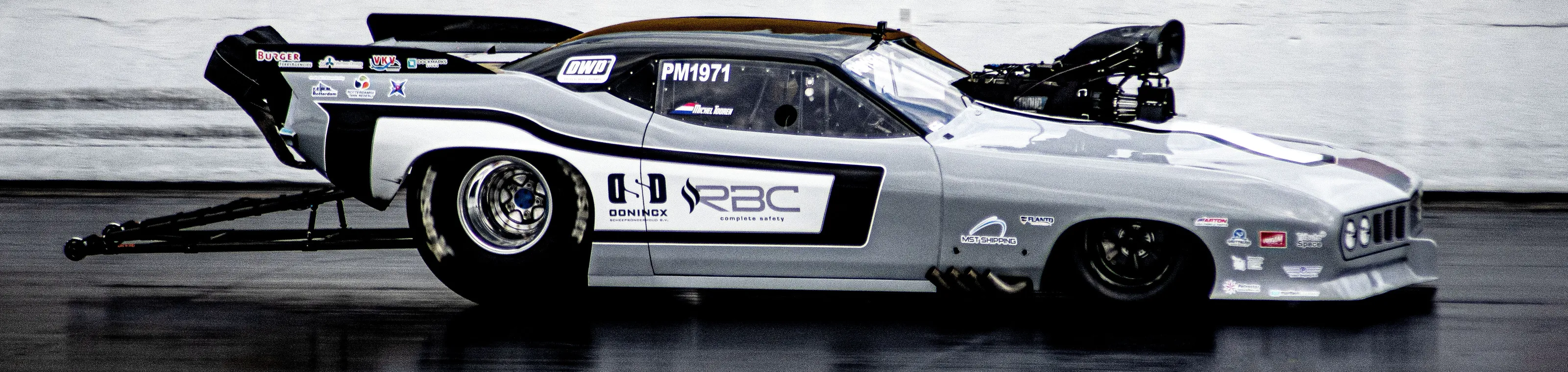 Funny Car - Santa Pod