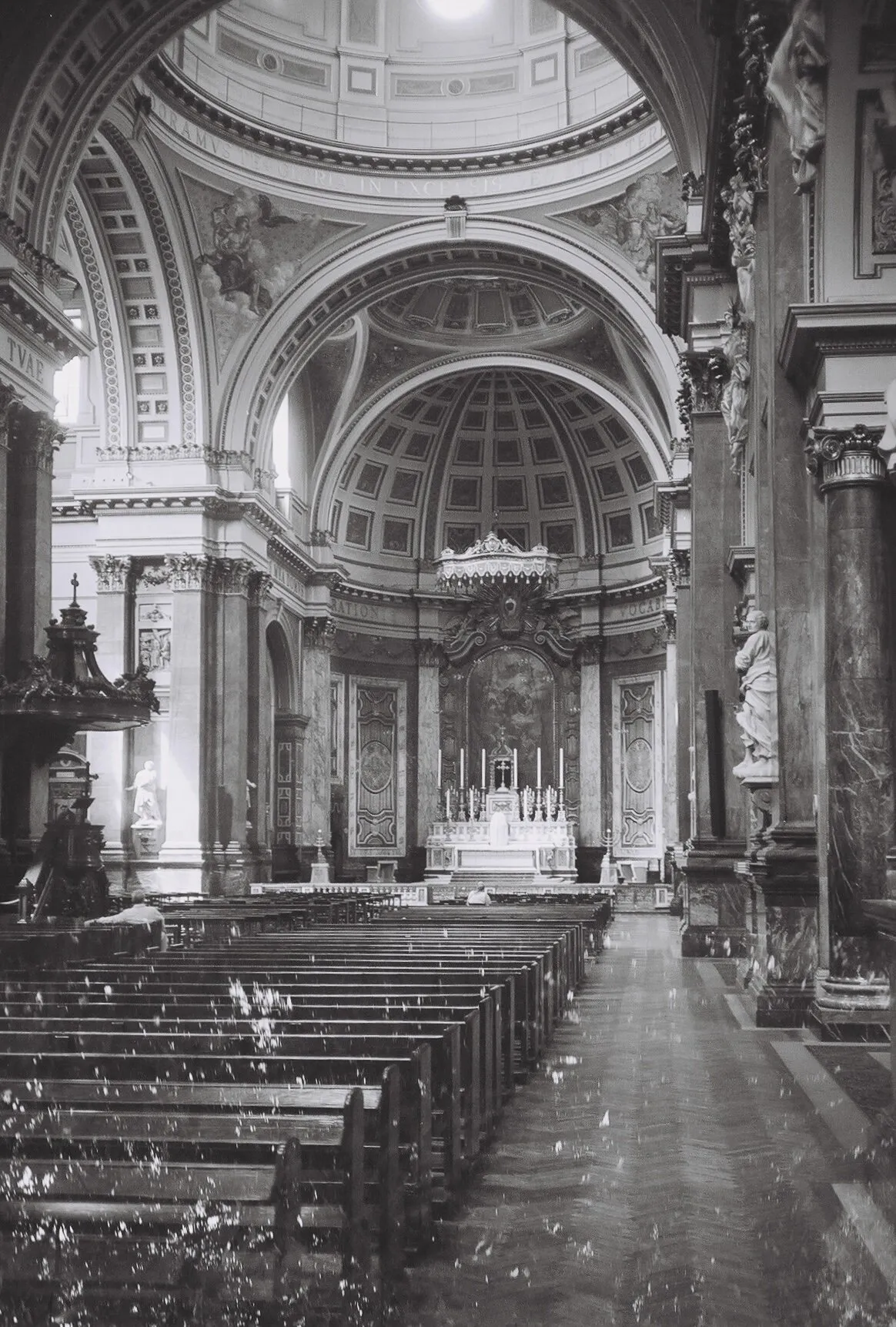 The London Oratory on film