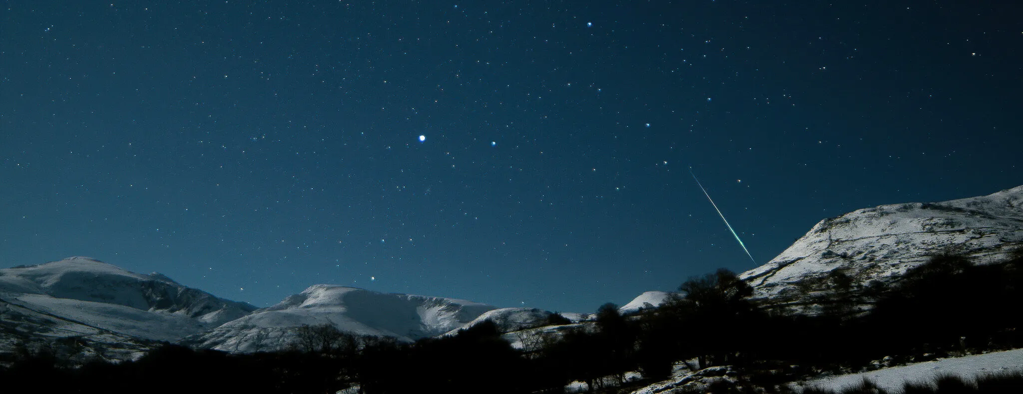 Geminid Meteor over Eryri/Snowdonia