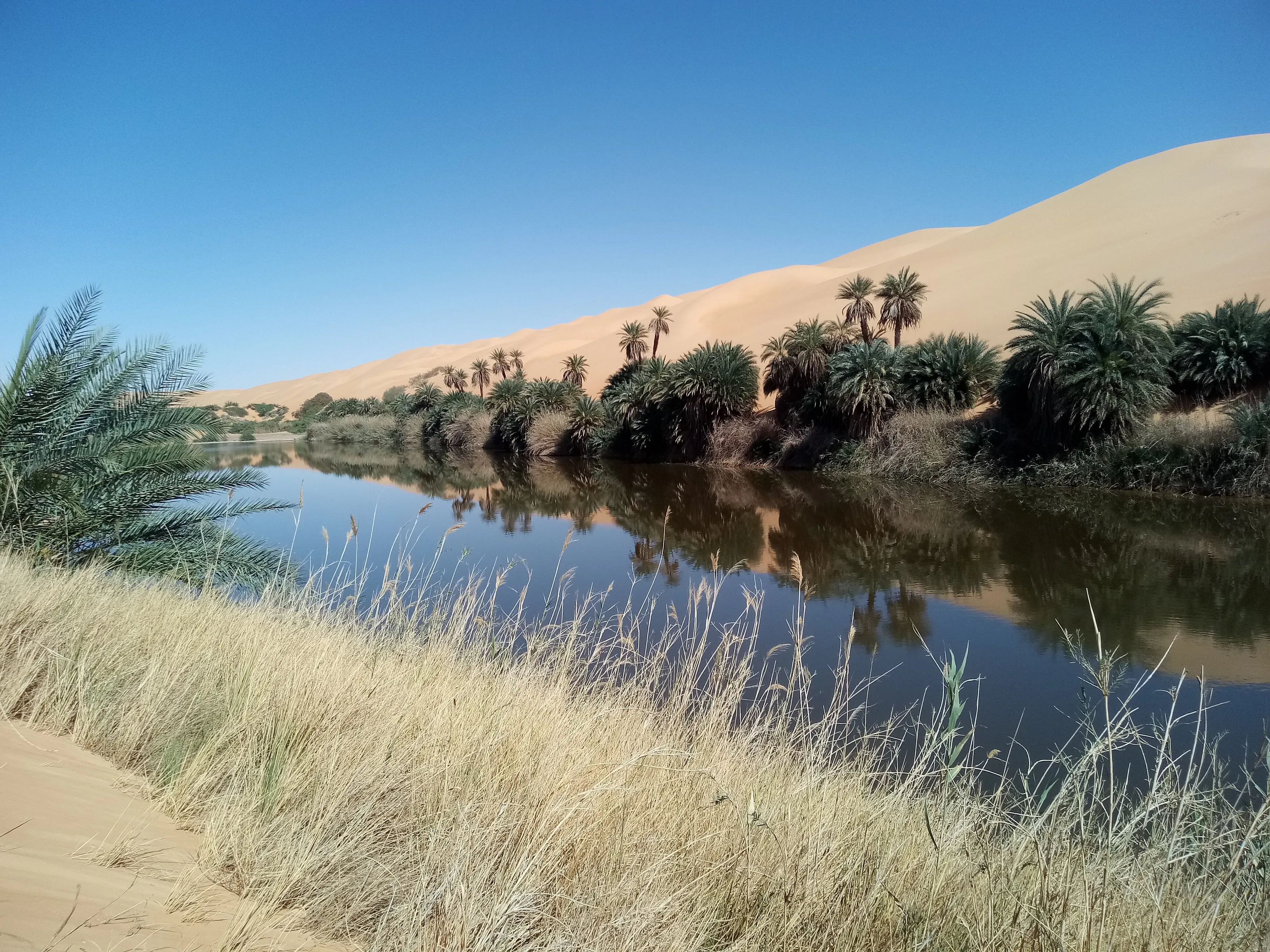 In the middle of the Libyan desert, Lake Umm al-Maa was on a tourist trip