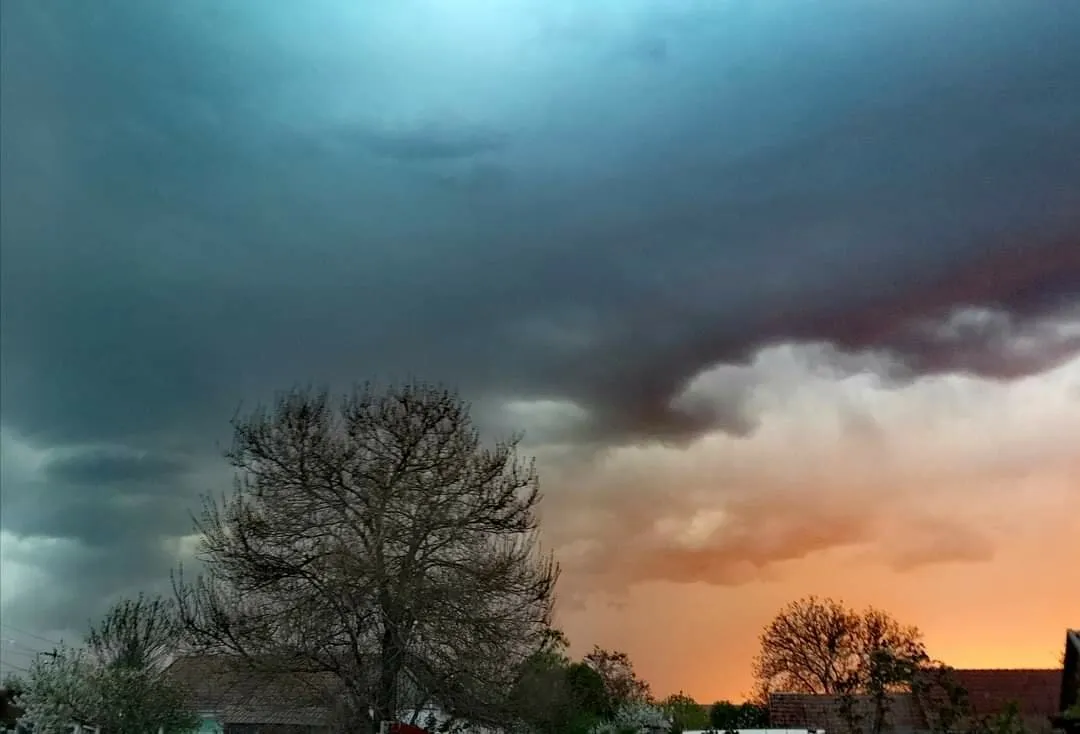 Storm is coming