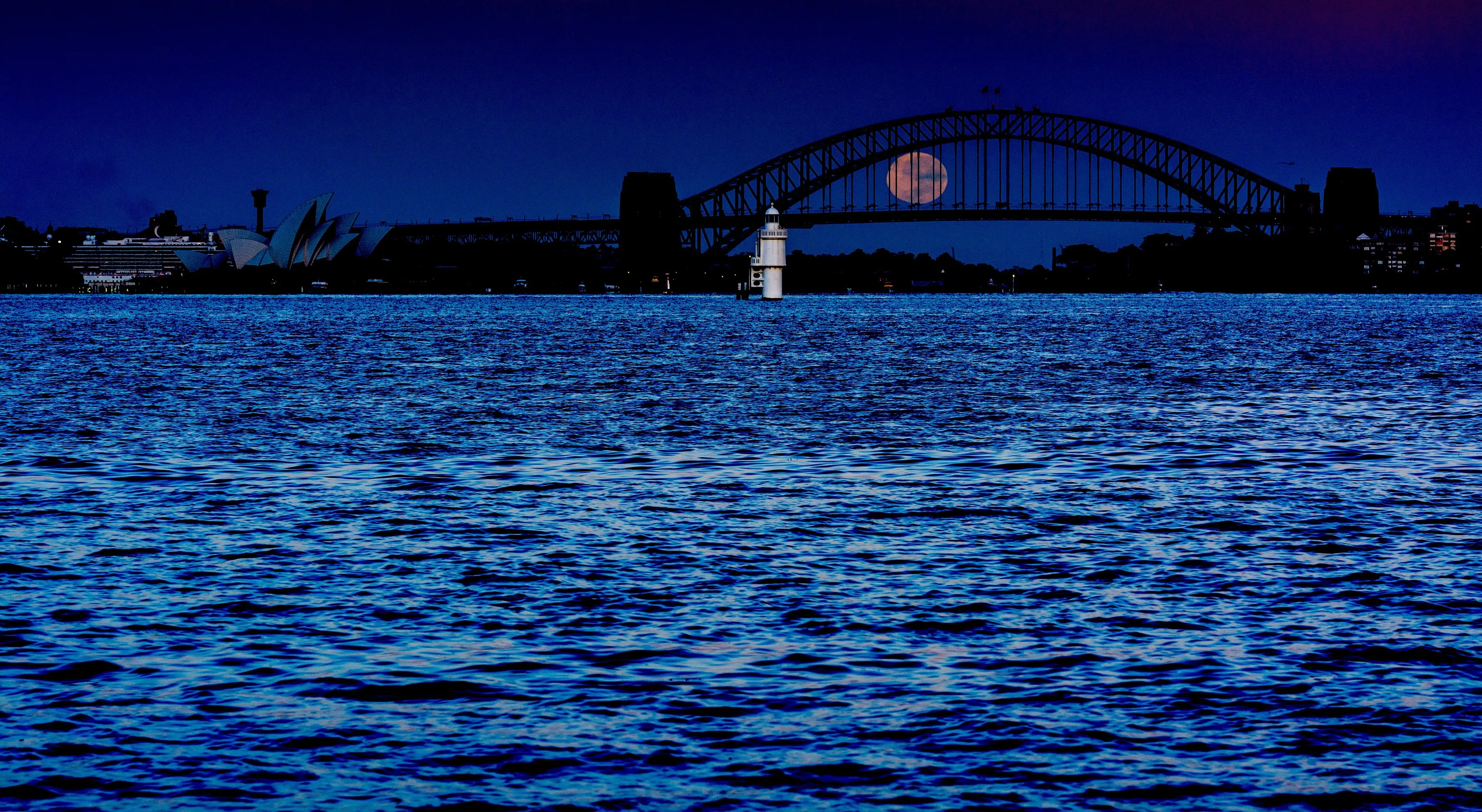 Sydney Moon