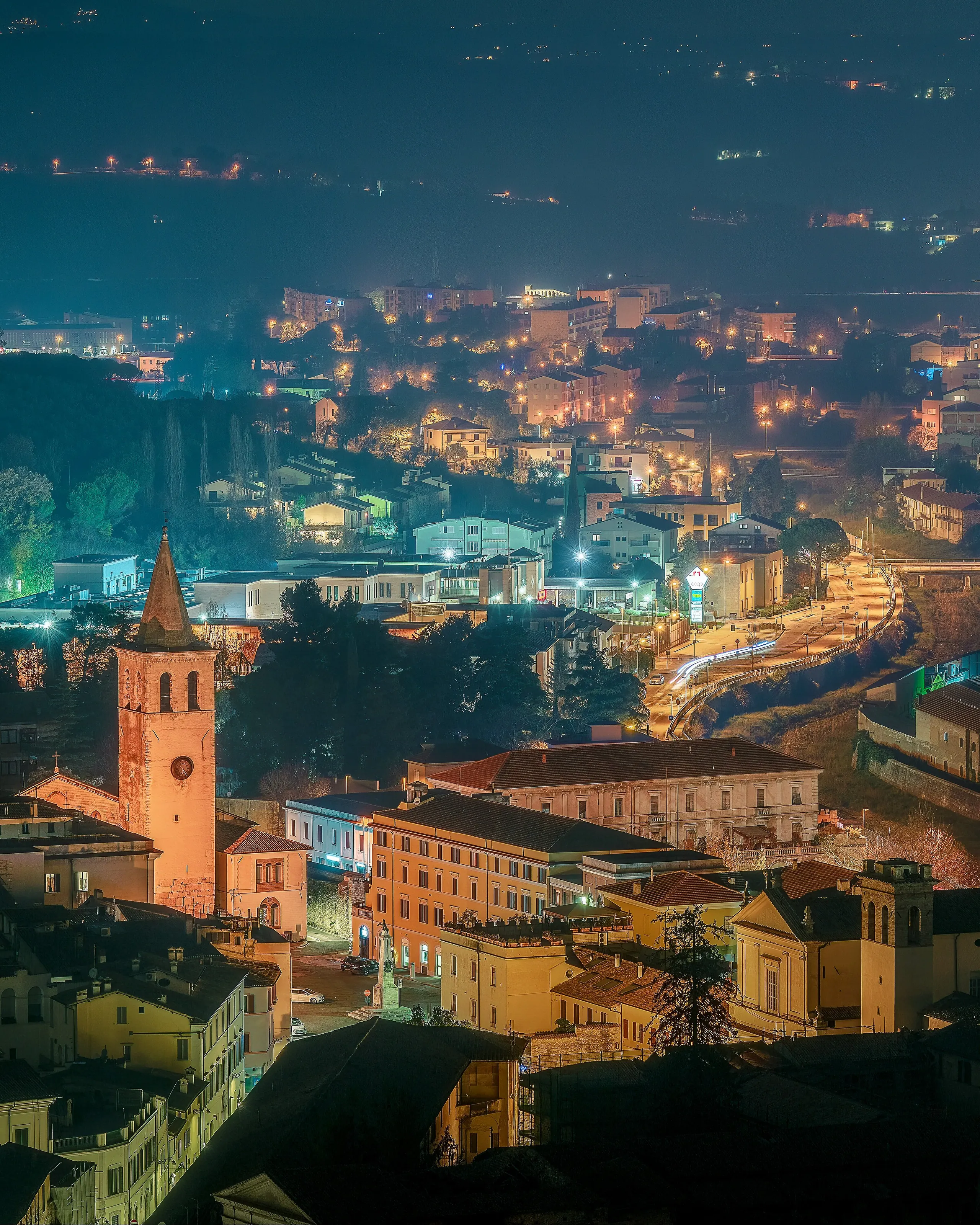 Spoleto by night